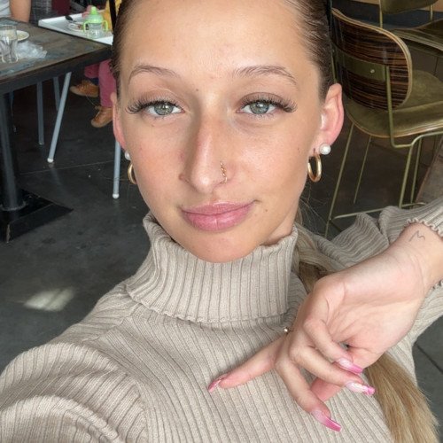 Coralie C.