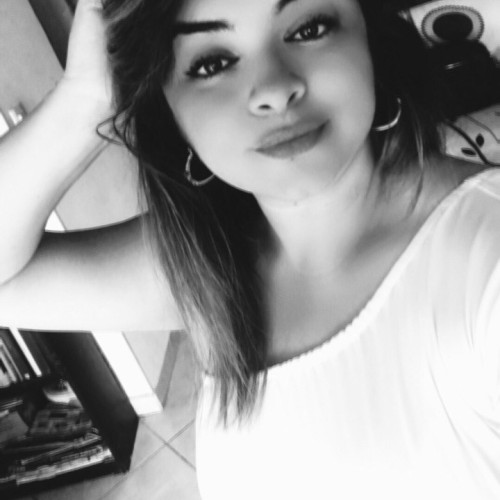 Abril A.