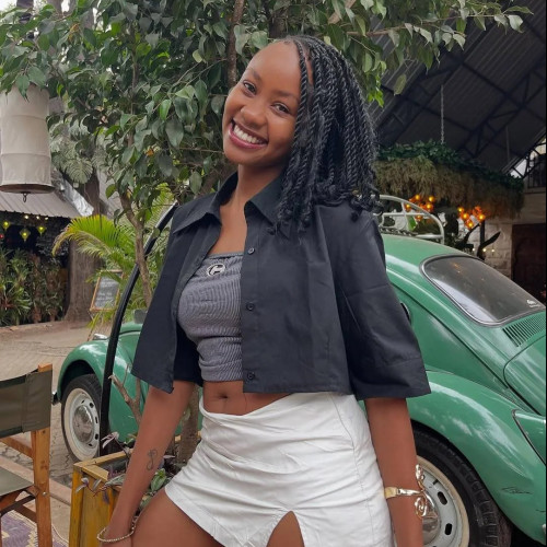 Zeiy J. profile photo