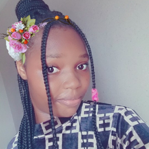 Queeneth  E. profile photo