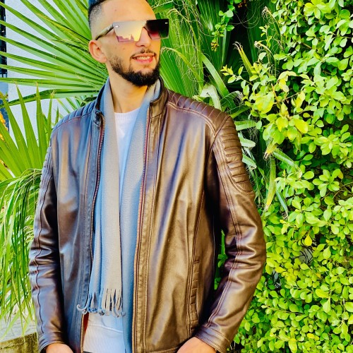 amine n. profile photo