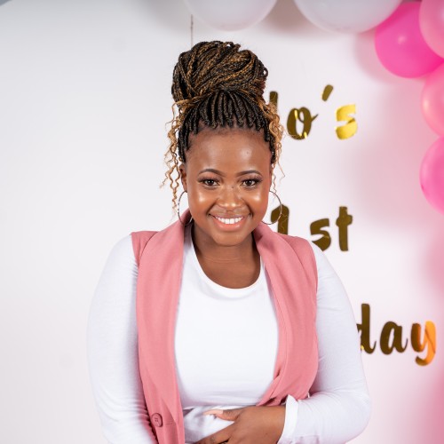 Lelo M.
