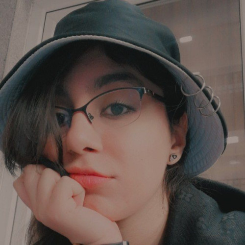 yalda m. profile photo