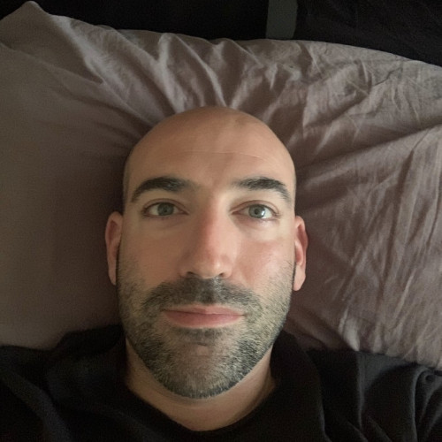 Julian V. profile photo