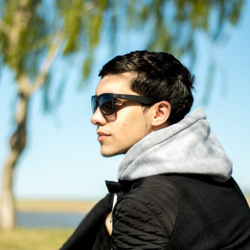 Ramiro W. profile photo