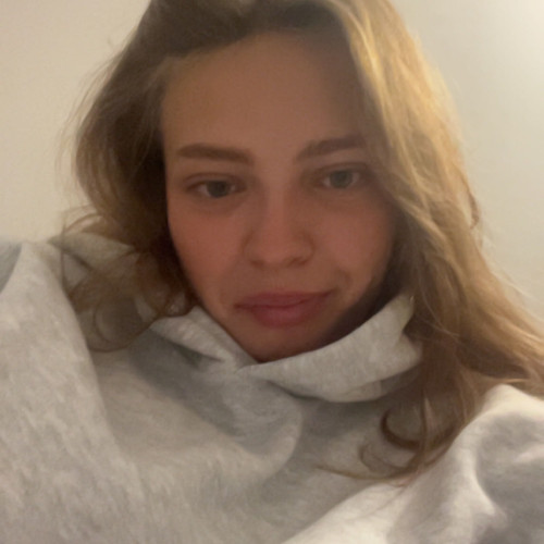 austeja g. profile photo