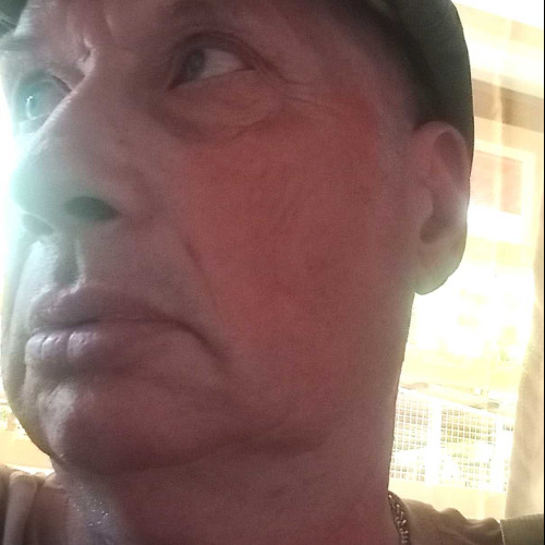 Charly W. profile photo